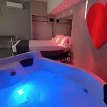 Bed and breakfast Living 3*